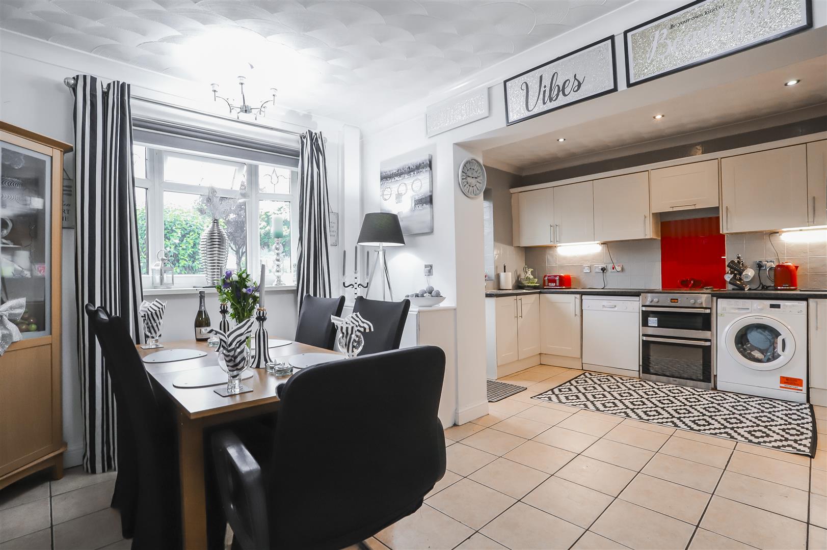 5 Bed Semi Detached Bungalow For Sale - Main Image